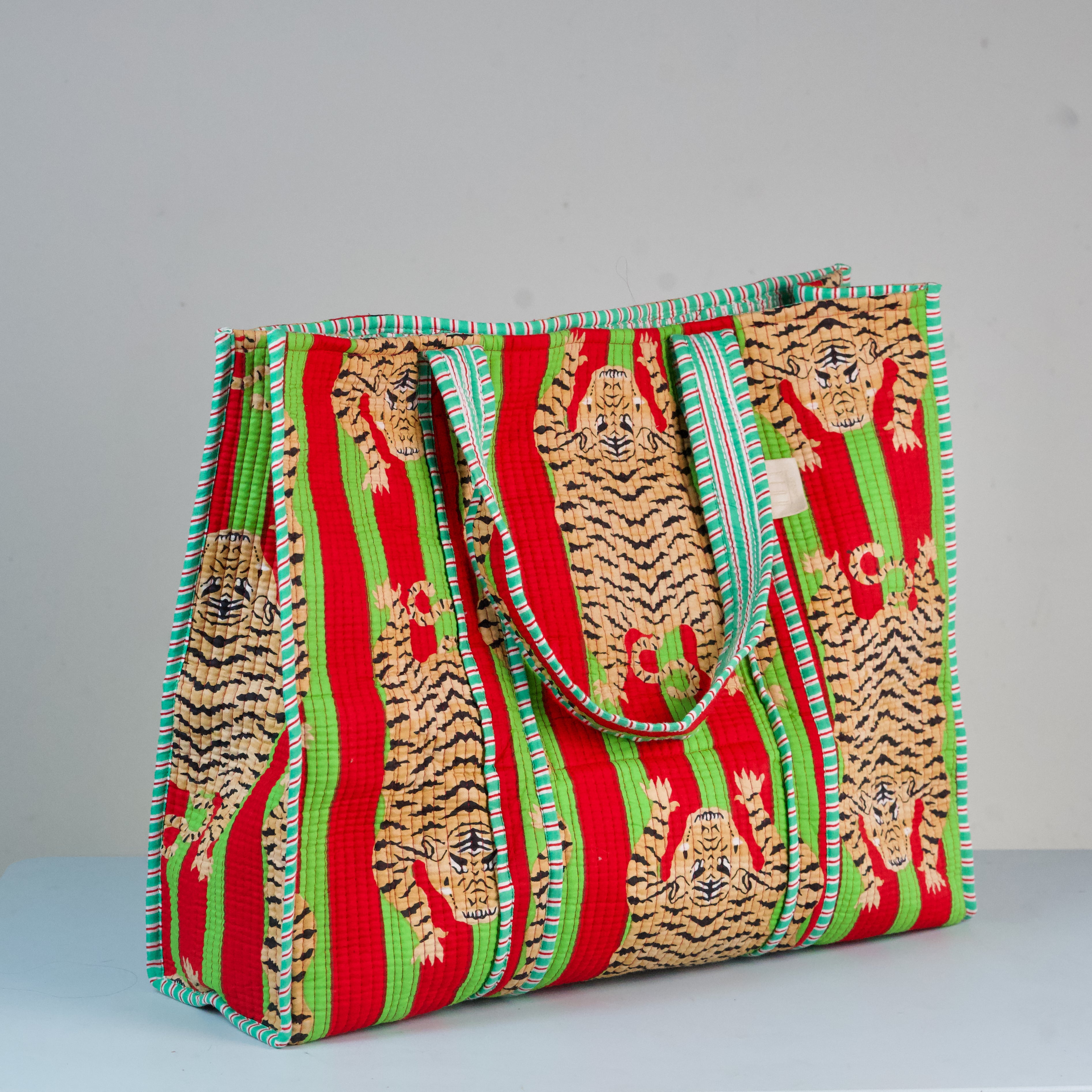 Bengal Tiger Tote bag